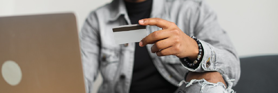 Debit & Credit Cards: Pros & Cons